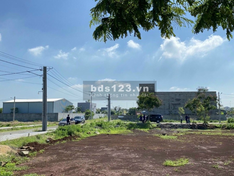 Cần bán nhanh đất BRVT có sổ hồng riêng, thổ cư, view đẹp, pháp lý minh bạch