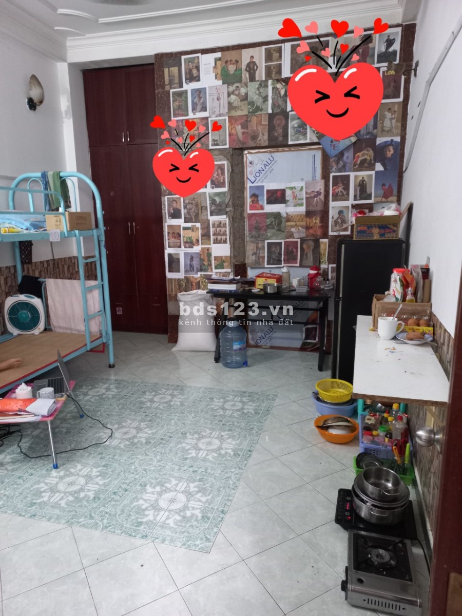 Cho thuê phòng rộng mặt tiền Đinh Bộ Lĩnh, giá siêu rẻ liên hệ chính chủ 0944889396