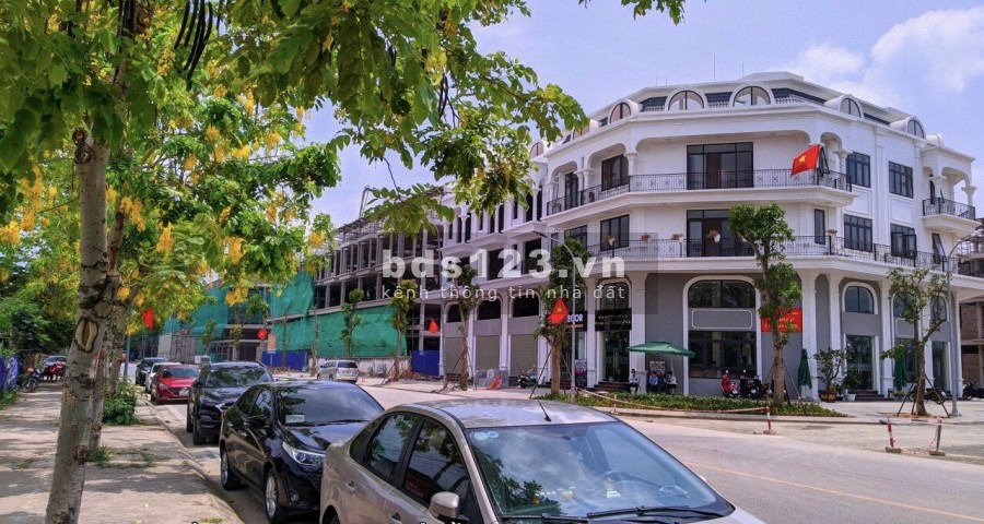 Sở hữu nhà phố tại Đông Anh chỉ với 5,3 tỷ - Calyx Residence 319 tiện ích đầy đủ pháp lí đủ