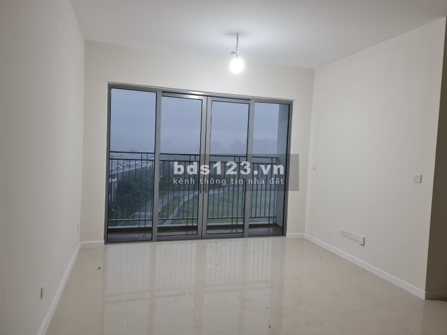 Cho thuê căn góc 2PN Palm Heights nội thất cơ bản. Giá chỉ 14 triệu/tháng, bao phí quản lý