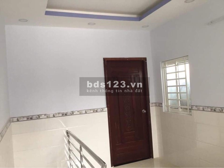 QUẬN 4 ,HẼM XE HƠI 78m2 ,NHÀ MỚI ,VUÔNG VỨC 2 TẦNG ,3TY3