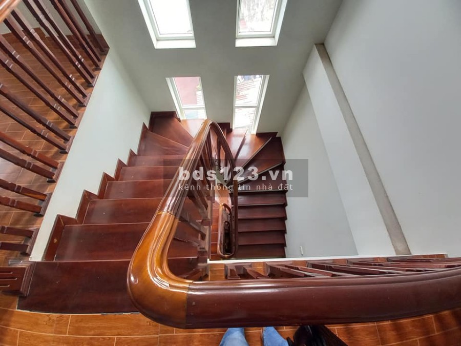 Đẳng cấp nhà dòng tiền 900 triệu/năm diện tích 70m2, 6 tầng mt 7m, giá chỉ nhỉnh 8 tỷ