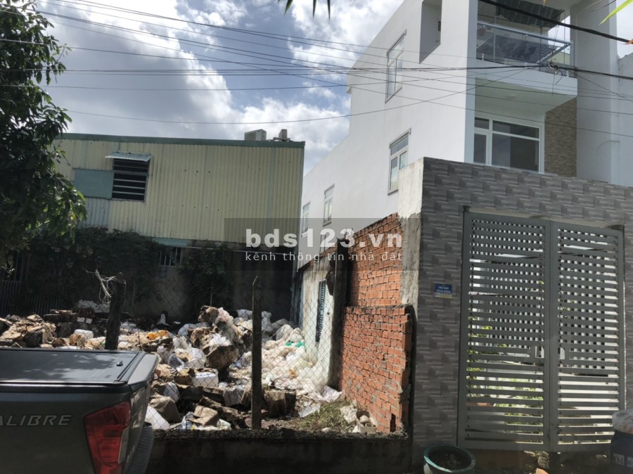Bán lô đất ngay Tỉnh Lộ 43 sổ hồng riêng chính chủ giá bán 3 tỉ thương lượng sổ sẵn