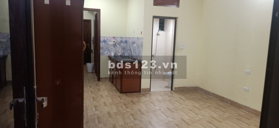 Cho thuê căn hộ liên hệ bà Thanh 0858705218 giá cho thuê 3.5 triệu/tháng, khu dân cư đông đúc