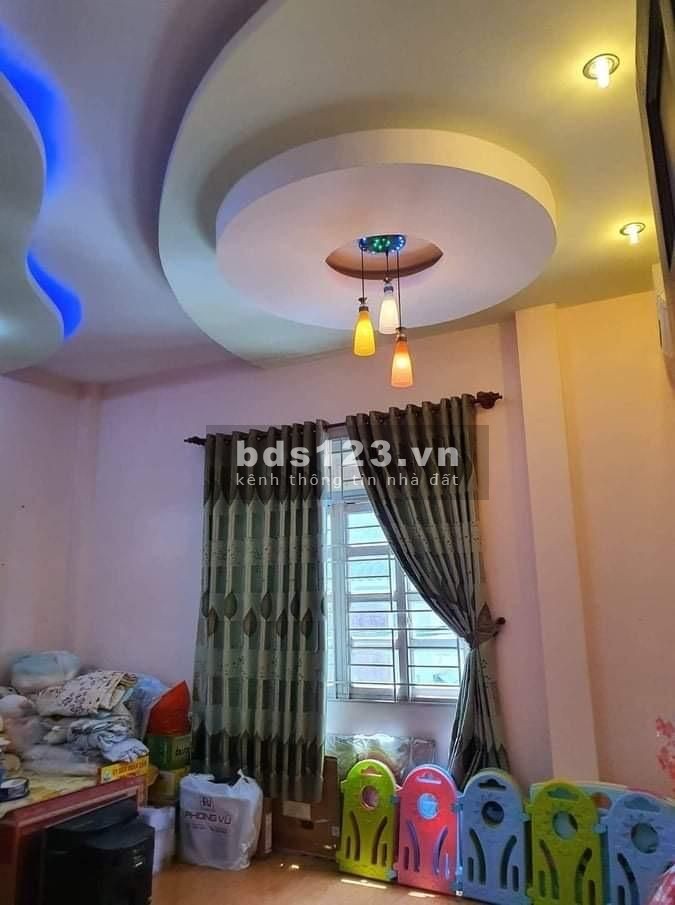 Nhà 4 Tầng khu Cực chất Phạm văn Bạch hẻm 10m nơi đáng sống khu dân cư đông đúc