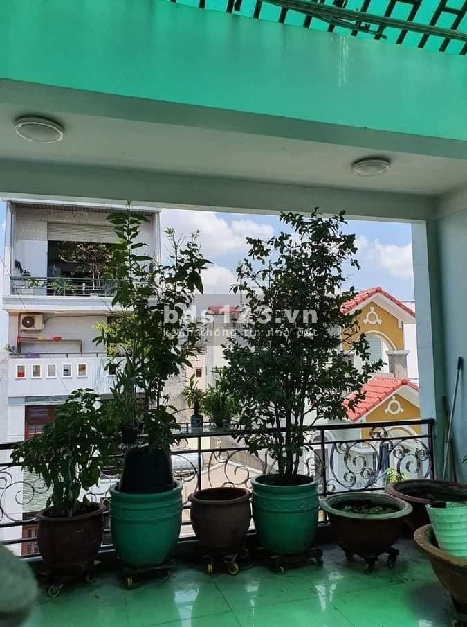 Nhà 4 Tầng khu Cực chất Phạm văn Bạch hẻm 10m nơi đáng sống khu dân cư đông đúc