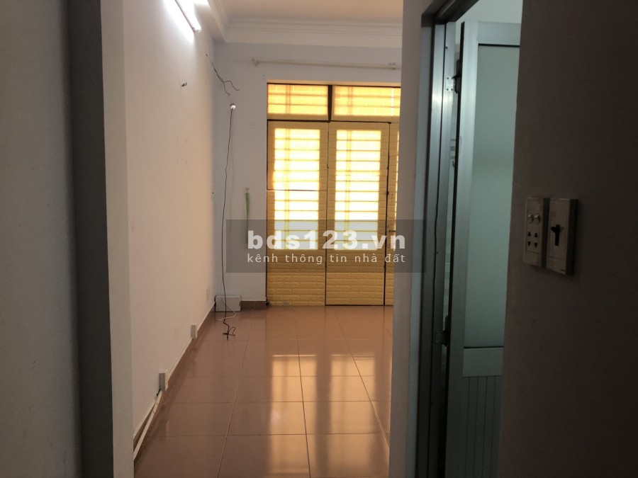 Nhà mặt tiền Trần Bình Trọng phường 5 Bình Thạnh diện tích 80m2, dt 4.2x18 giá 11.8 Tỷ