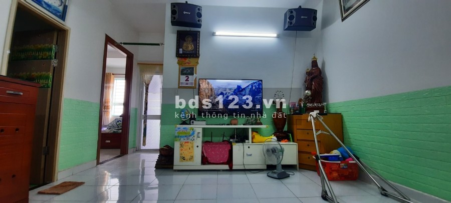 Căn hộ diện tích 60m2 2PN Thoại Ngọc Hầu Quận Tân Phú view đẹp, giá bán chỉ 1,89 tỷ