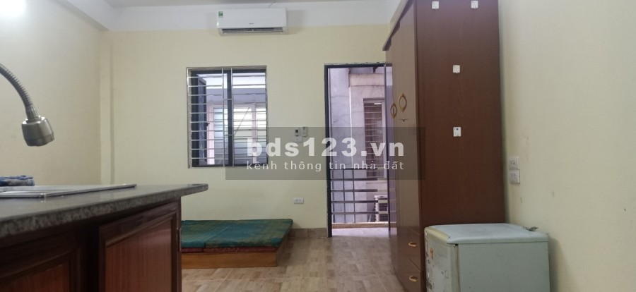 Cho thuê căn hộ liên hệ bà Thanh 0858705218 giá cho thuê 3.5 triệu/tháng, khu dân cư đông đúc