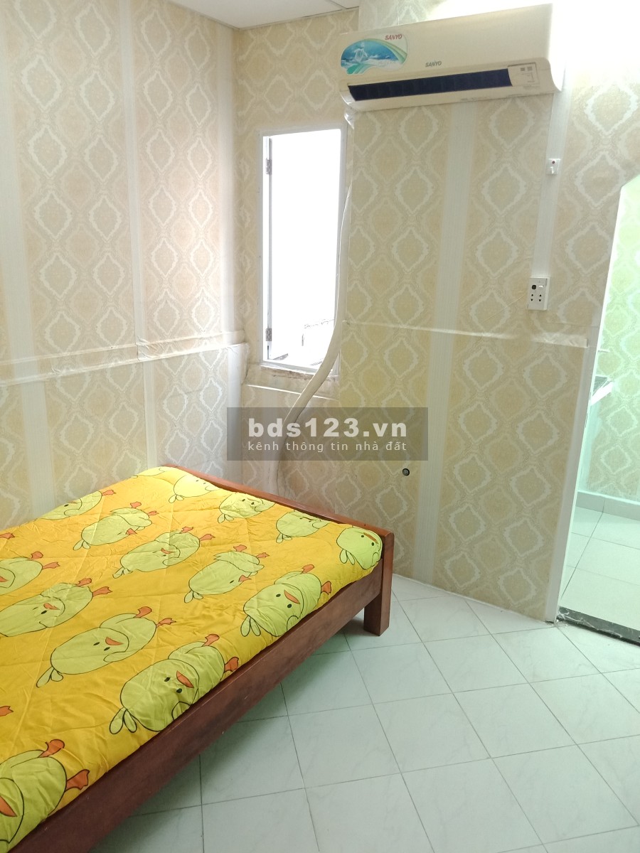 Phòng đầy đủ tiện nghi ngay Hoàng Diệu Nguyễn Tất Thành Quận 4