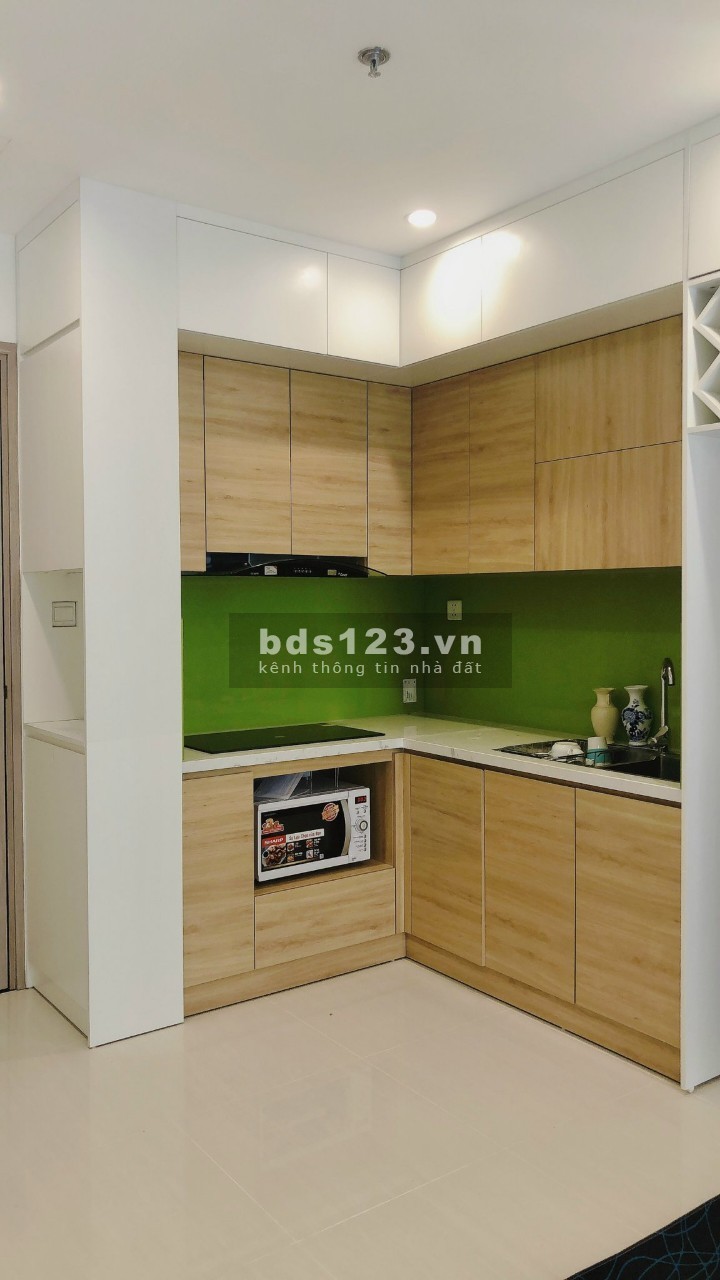 Cho thuê căn 2PN+1 đồ cơ bản giá 9 triệu tại Vin Smart City liên hệ 0968719555 tiện ích đủ
