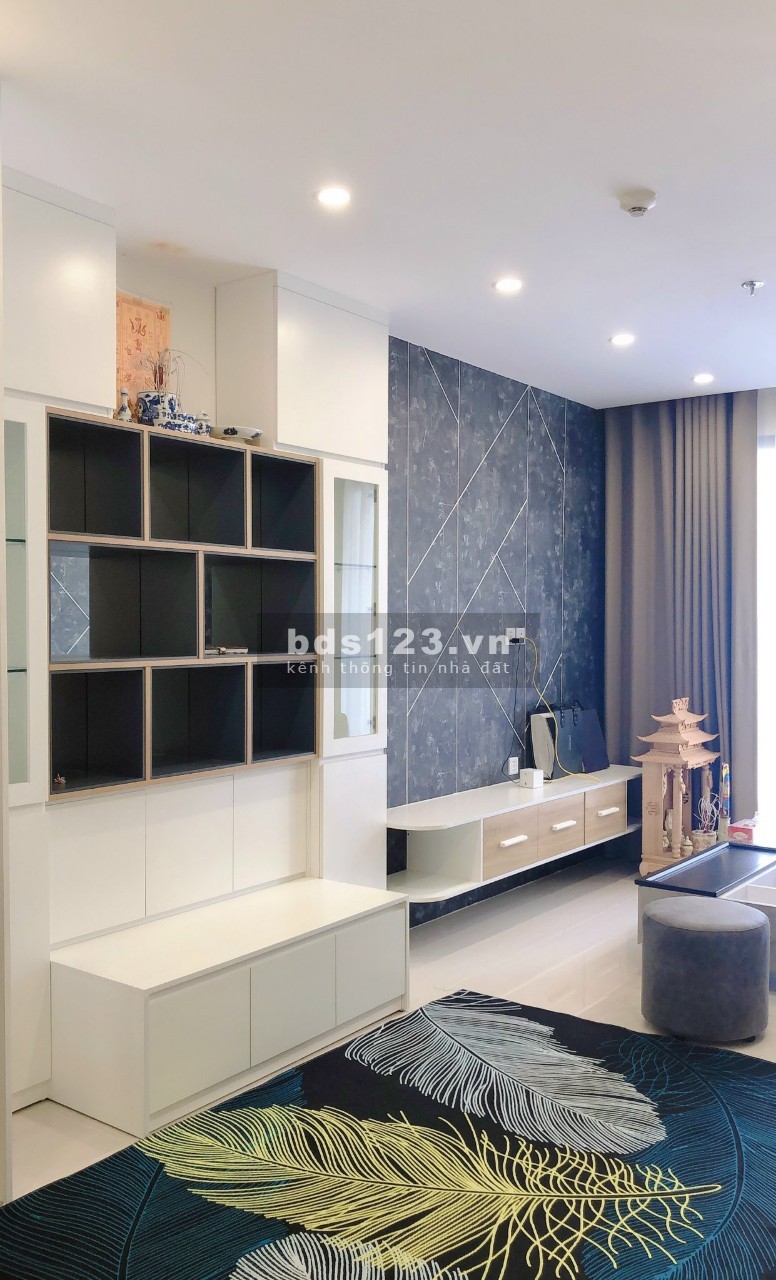 Cho thuê căn 2PN+1 đồ cơ bản giá 9 triệu tại Vin Smart City liên hệ 0968719555 tiện ích đủ