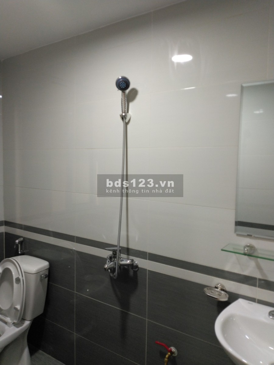 Bán Nhà Hoàng Quốc Việt, Nhà siêu đẹp, ở luôn, diện tích sử dụng 30m2 giá bán 2,9 tỷ