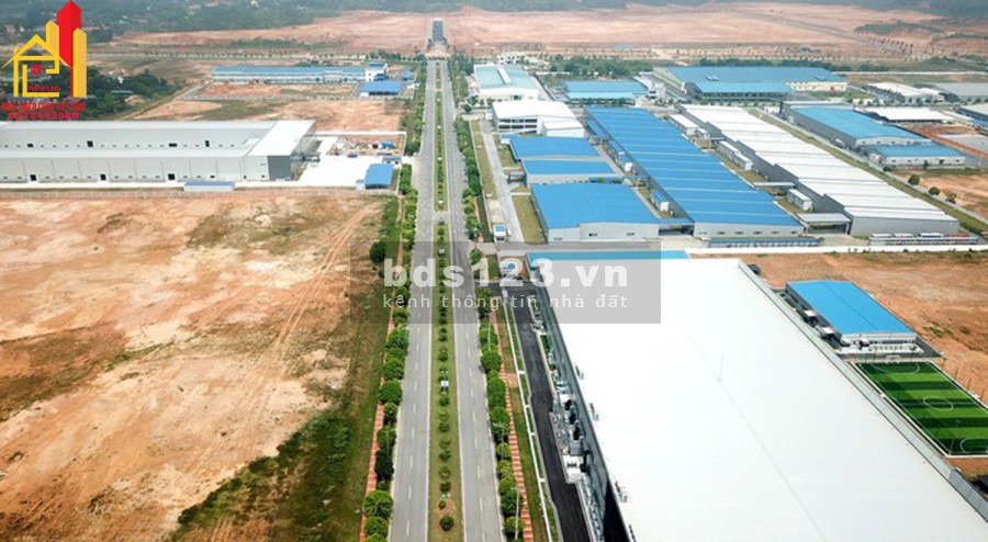 Bán đất 10000m2 (1ha) 20000 (2ha)trong khu công nghiệp khu vực Đức Hòa Long An sổ sẵn