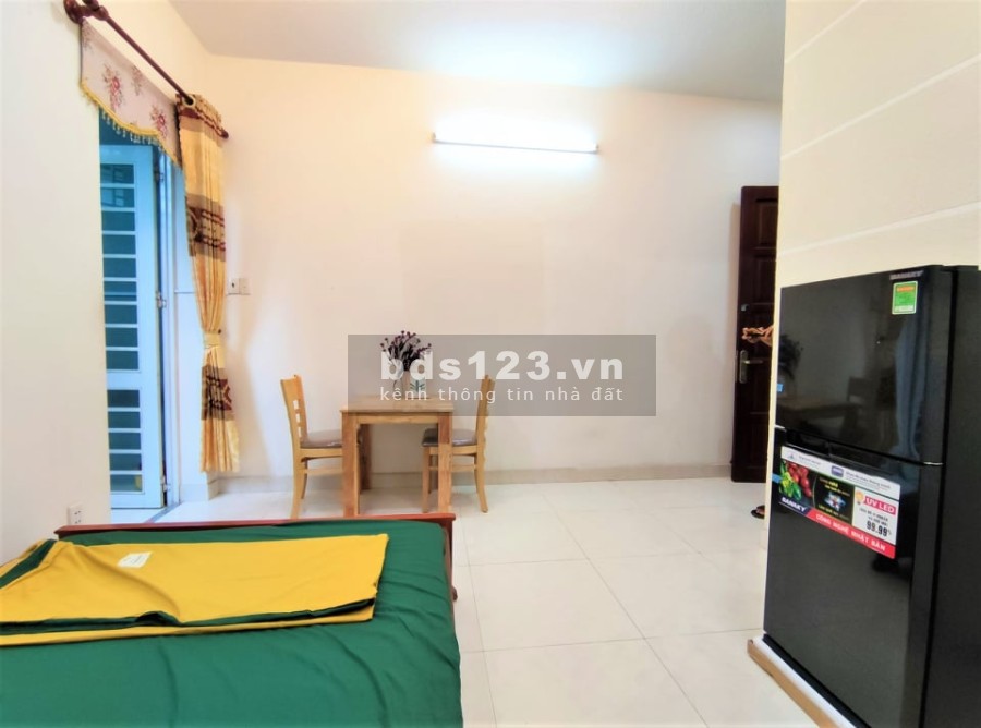 Căn hộ dịch vụ diện tích 30m2 Quận Tân Bình full nội thất thoáng mát giá 4 triệu/tháng