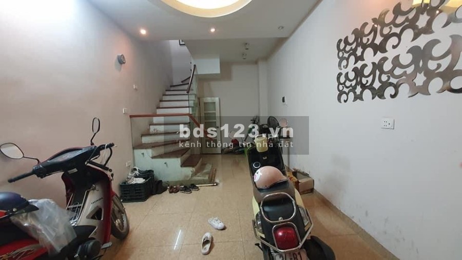 Nhà hiếm cần bán nhanh trung tâm Quận Đống Đa, 30m ra mặt phố Tôn Đức Thắng, đúc 5 tầng