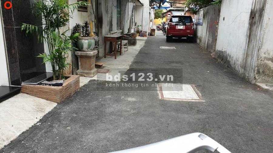Nhà mới hẻm xe hơi Chu Văn An diện tích 4.5x12m 1 trệt, lửng 3 lầu, giá bán chỉ 20 triệu