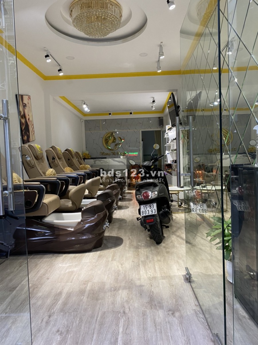 Chính chủ bán gấp nhà 1 trệt 4 lầu góc 2 mặt tiền Hòa Hảo phường 5 Quận 10 mặt tiền lớn