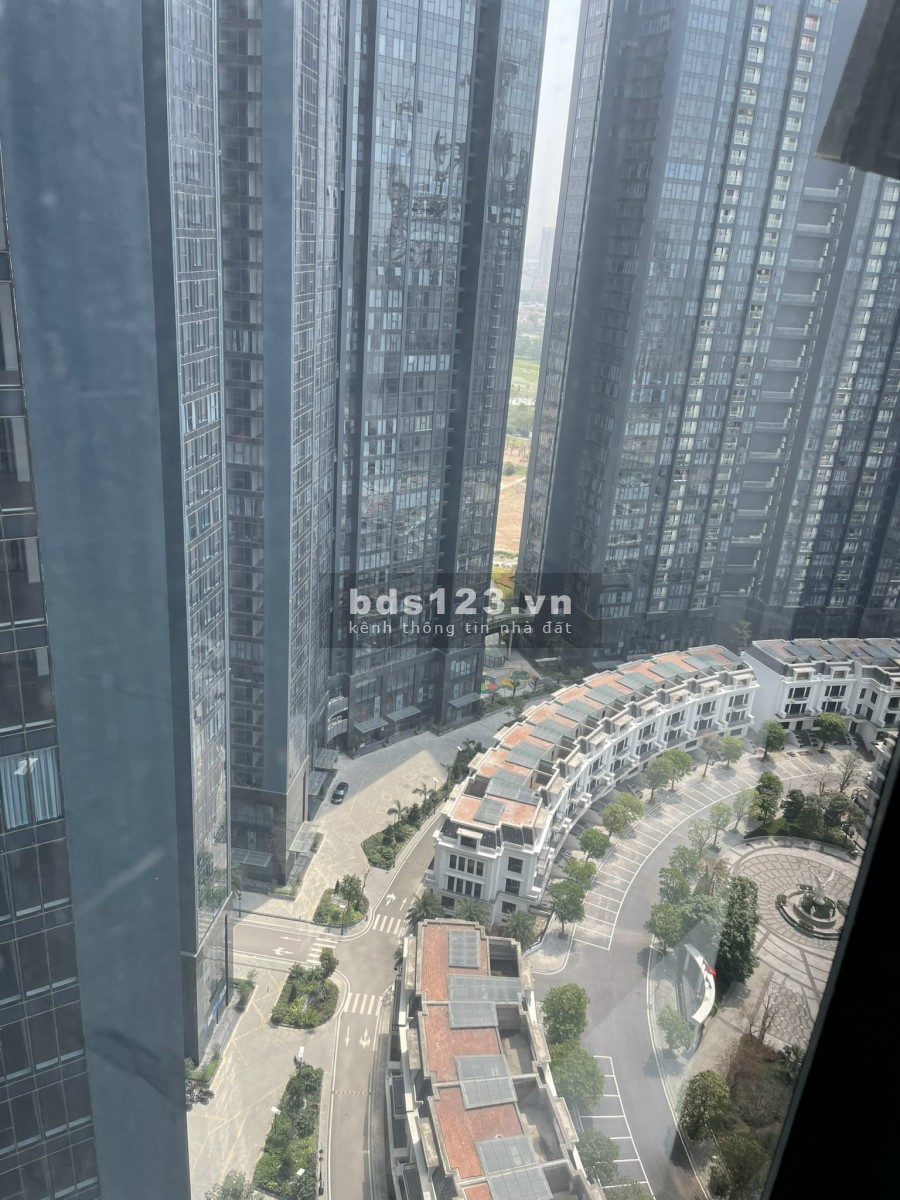 Chính chủ bán gấp căn góc Đông Nam 100m2 3PN tại Sunshine City-Ciputra Hà Nội.LH:0986.857.358