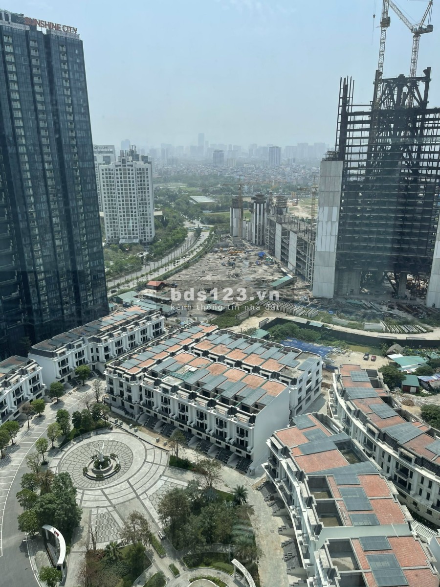 Chính chủ bán gấp căn góc Đông Nam 100m2 3PN tại Sunshine City-Ciputra Hà Nội.LH:0986.857.358