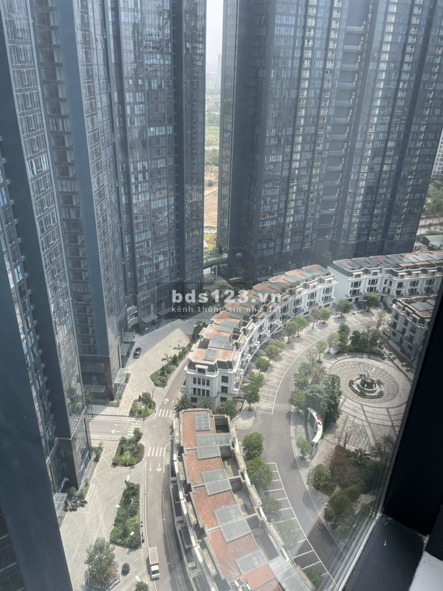 Chính chủ bán gấp căn góc Đông Nam 100m2 3PN tại Sunshine City-Ciputra Hà Nội.LH:0986.857.358
