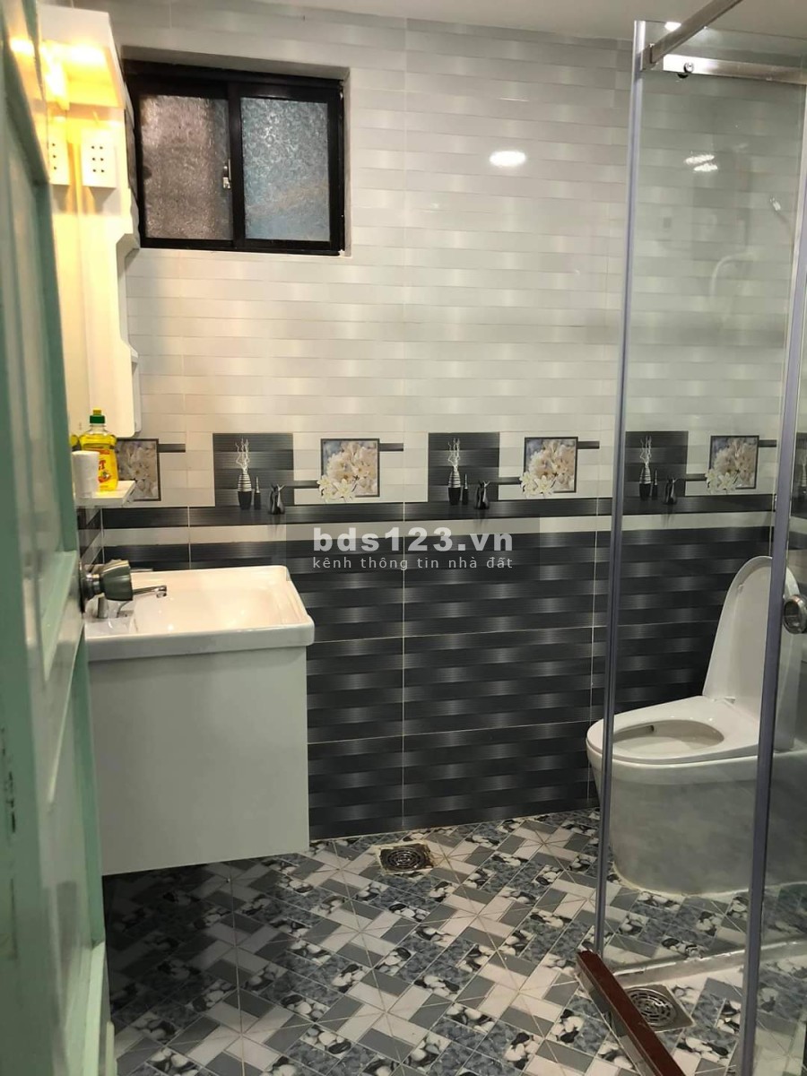 Cần tìm Nam ở ghép nhà chung cư Quận 5, giá tốt, điện nước giá nước, tiện ích đủ