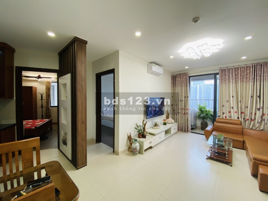 Cho thuê căn hộ chung cư FLC 18 Phạm Hùng 2 PN đã có fulll đồ giá cho thuê 8.5 triệu/tháng