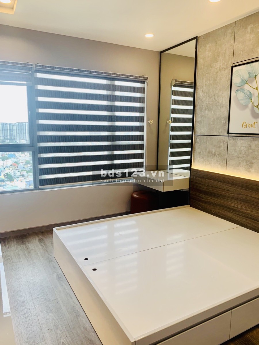 Cho thuê 2PN Palm Heights full nội thất. Giá thuê 16 triệu/tháng (Bao PQL). LH: 0901.858.818 Mr Hải