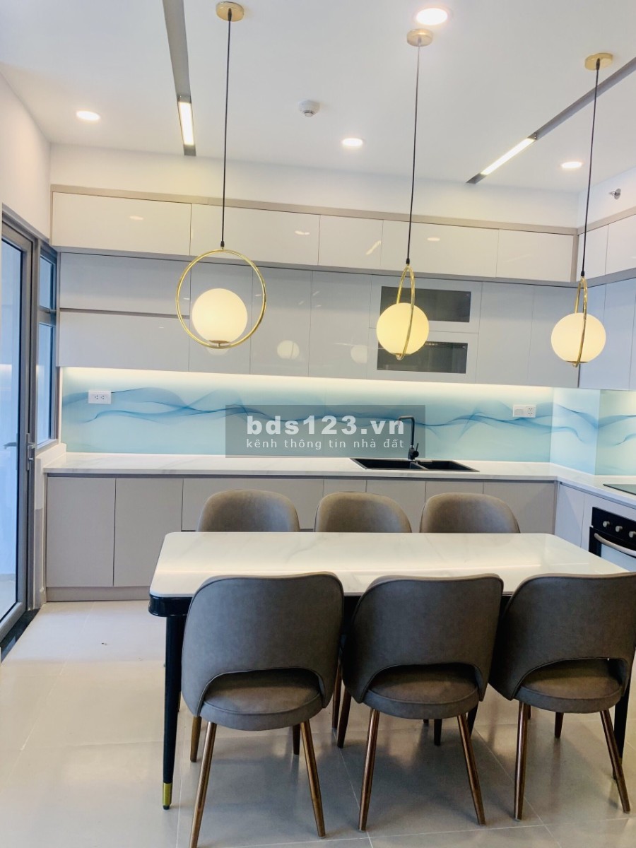 Cho thuê 2PN Palm Heights full nội thất. Giá thuê 16 triệu/tháng (Bao PQL). LH: 0901.858.818 Mr Hải