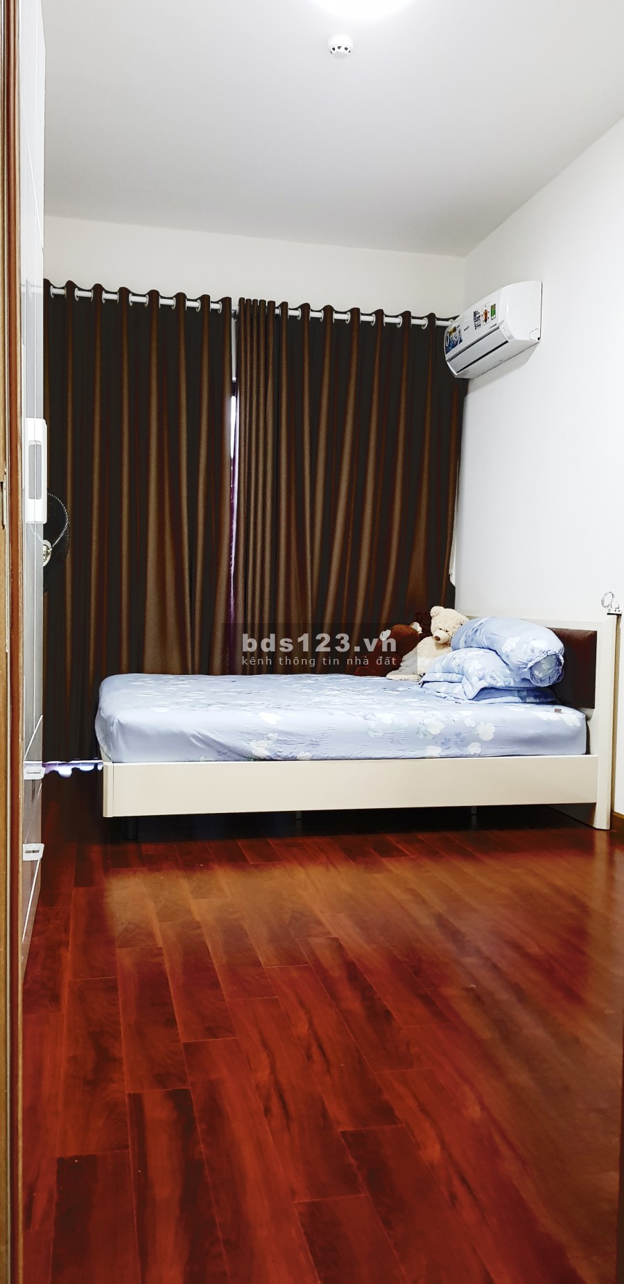 Chính chủ căn hộ Centana Thủ Thiêm dt 88m2 3 pn 2 wc hướng Đông Nam, giá tốt