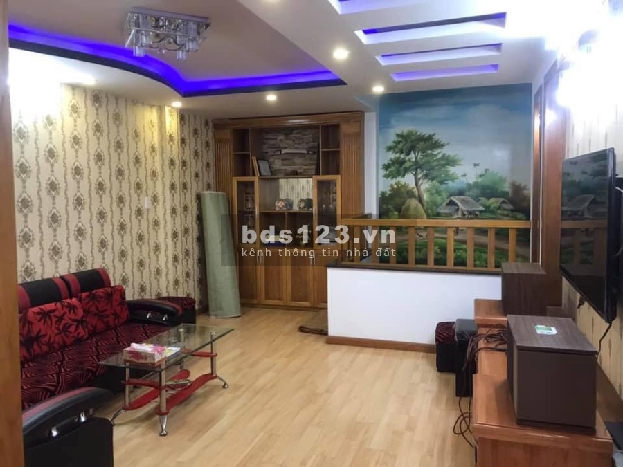 Bán nhà hẻm xe hơi 6m, diện tích 70m2, 5 tầng khu D2 phường 25 VIP nhất Bình Thạnh