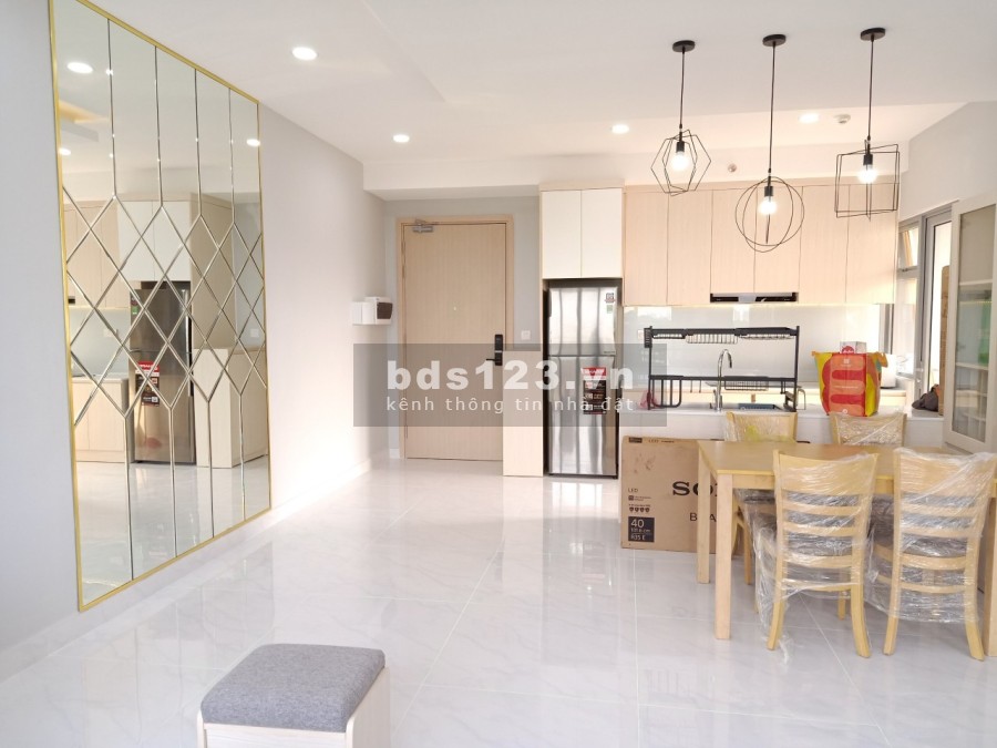 GIÁ RẺ: Cho thuê Palm Heights 2PN 11tr 3PN 14tr LH: 0937221051 (Ms.Phương)