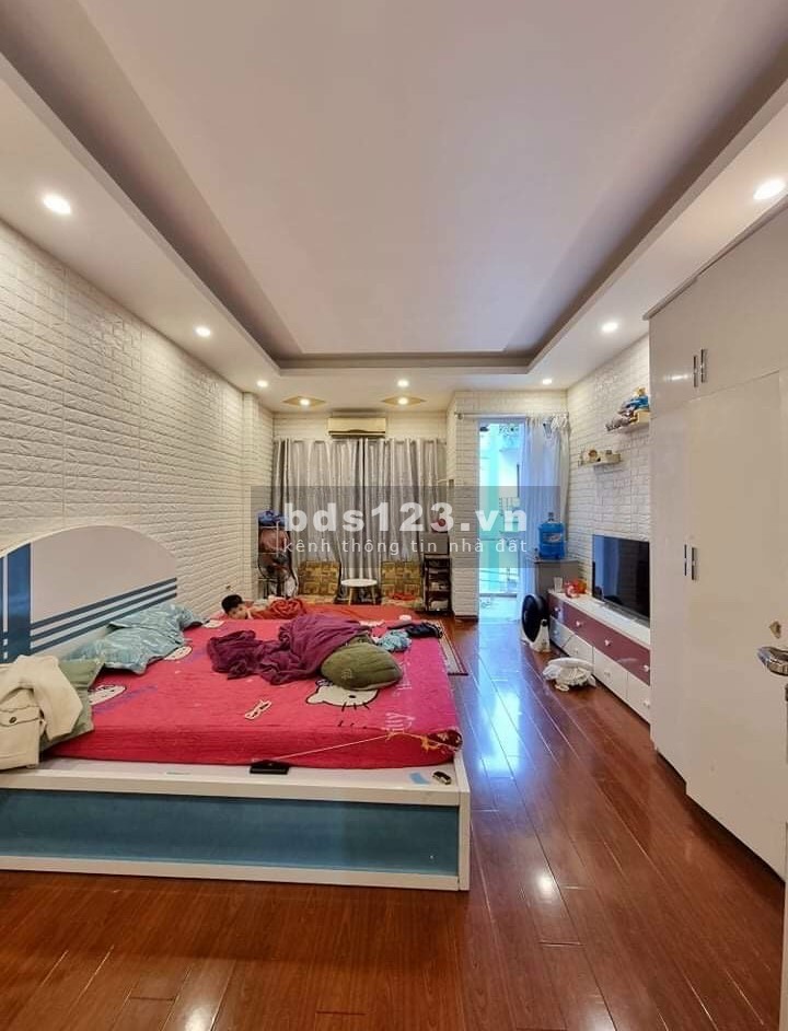 Nhà Phố Lê Hồng Phong, Ngõ Thông, khu an sinh đỉnh, dtsd 40m2, 5 tầng, giá chỉ 3 tỷ