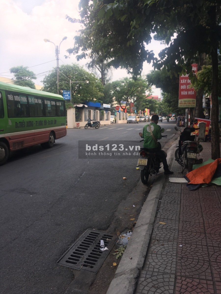 Chính chủ bán mặt phố Ngô Gia Khảm, Long Biên - Kinh doanh - Lô…