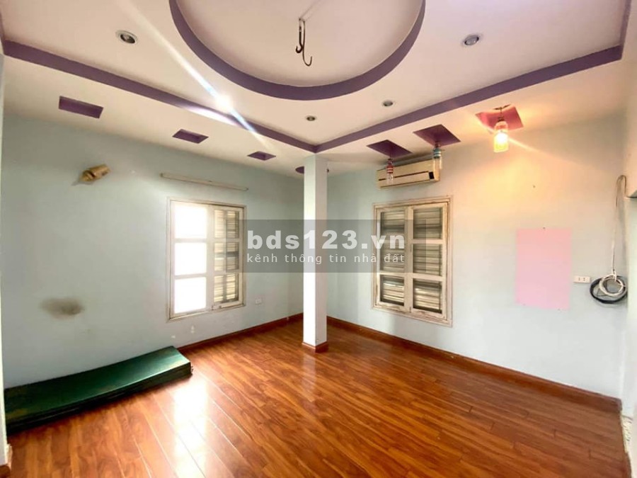 Mặt phố Bồ Đề, lô góc, kinh doanh, ô tô tránh, giá bán 3,6 tỷ còn mới, bàn giao ngay