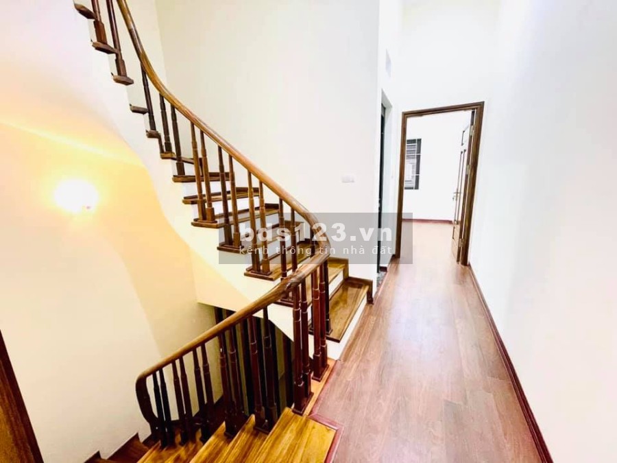 Bán nhà Hoàng Văn Thái Quận Thanh Xuân nhà đẹp xây mới diện tích 60m, giá bán 6.7 tỷ