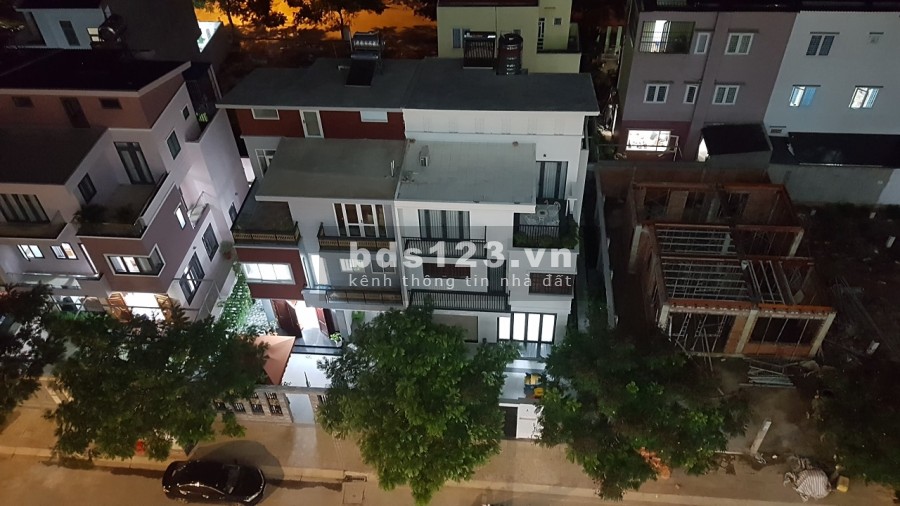 Cần bán Căn Hộ Tầng 10 Hà Đô Reverside hiện đại diện tích sử dụng 49m2, giá 16.5 tỷ