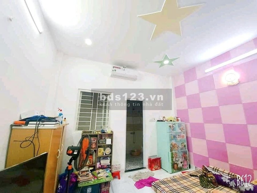 Bán nhà hẻm xe tải khu vực Hương Lộ 2, diện tích sử dụng 80m2, giá bán 6.3 tỷ, lhcc