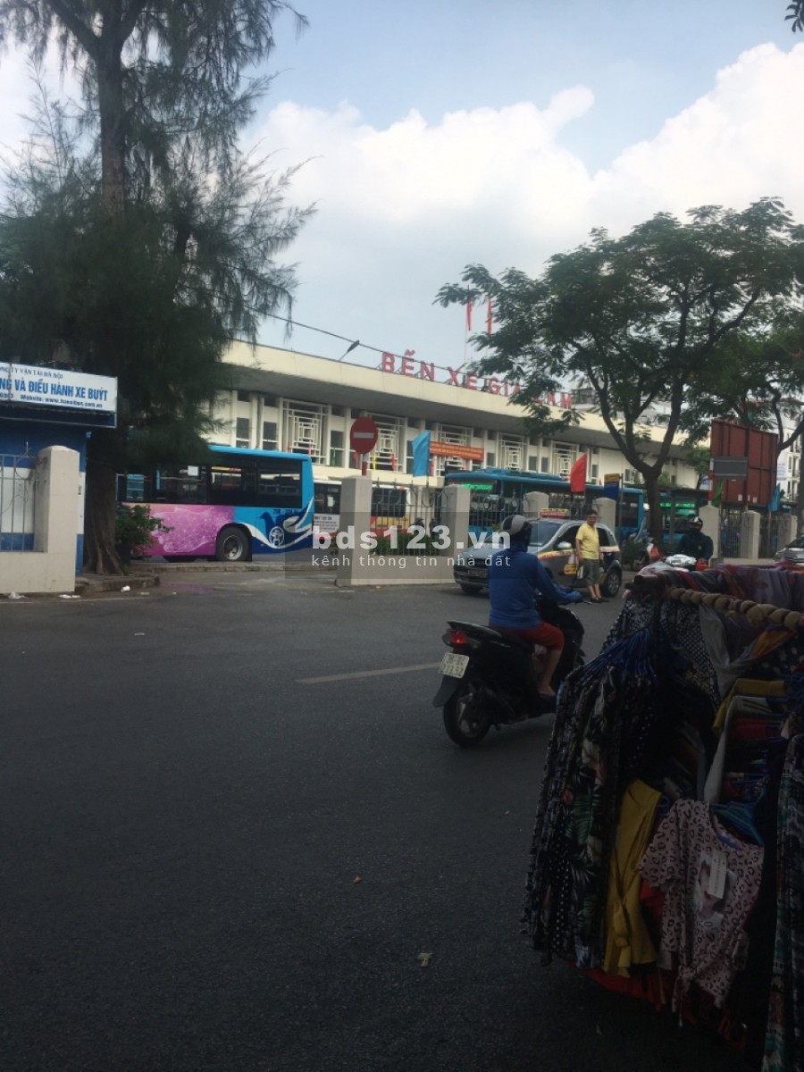 Chính chủ bán mặt phố Ngô Gia Khảm, Long Biên - Kinh doanh - Lô…