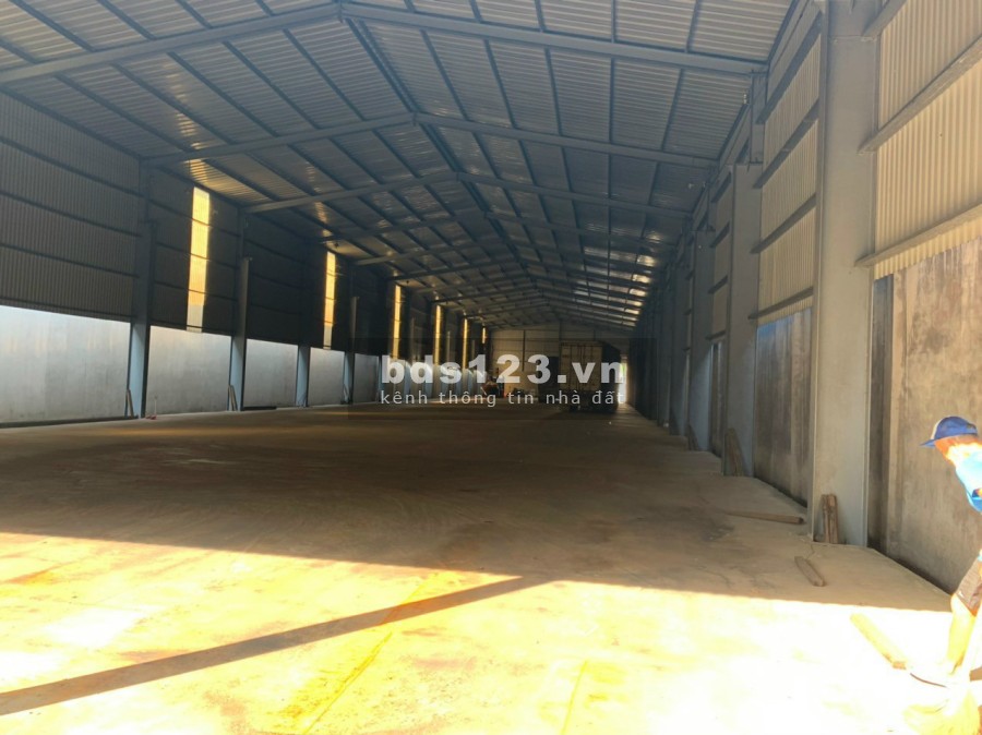 Cần Cho Thuê 2000m2 Kho Xưởng Mặt Tiền Nguyễn Ảnh Thủ Quận 12