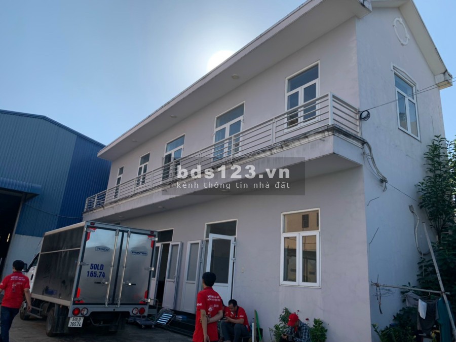 Cần Cho Thuê 2000m2 Kho Xưởng Mặt Tiền Nguyễn Ảnh Thủ Quận 12