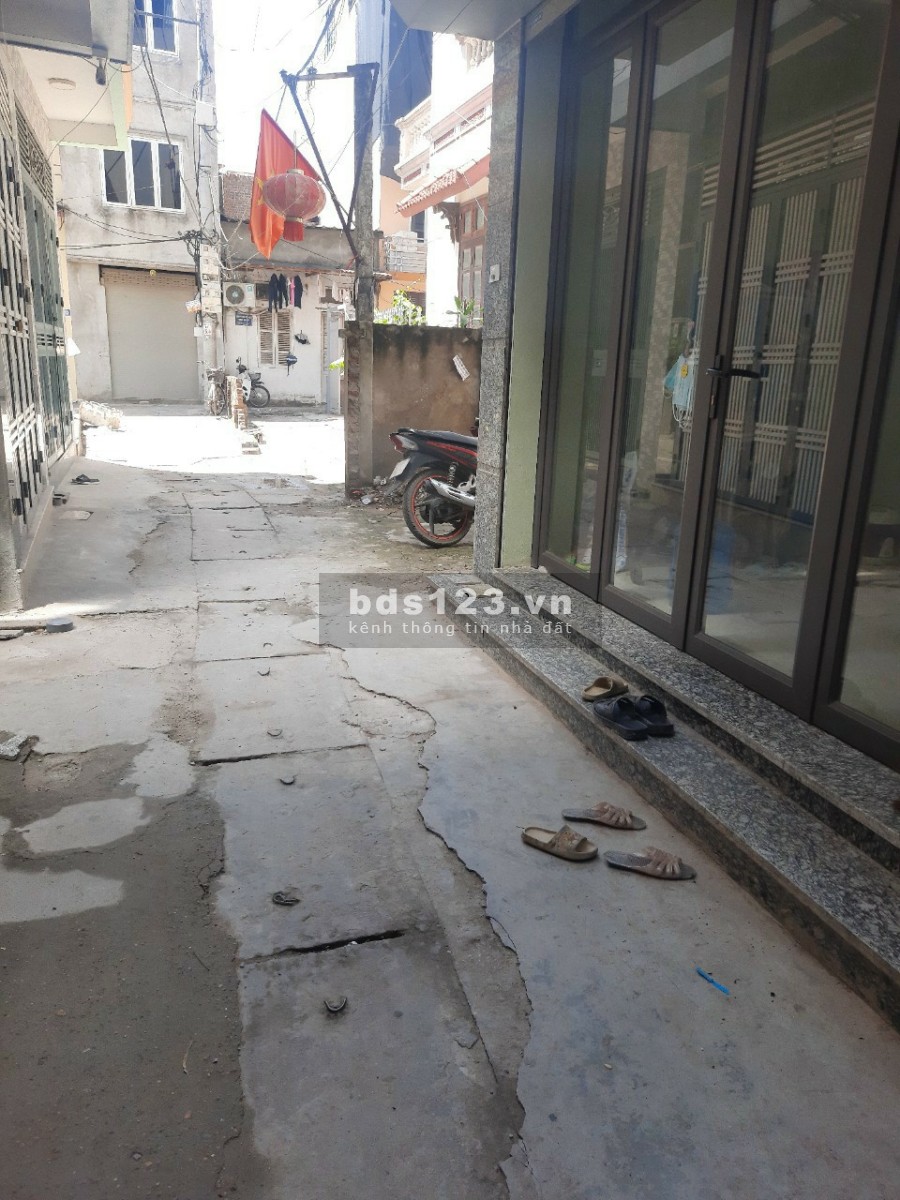 Bán đất Yên Nghĩa Quận Hà Đông, tổ 11, giá bán 36 triệu/m2, mặt tiền 4m ngõ 2,5m