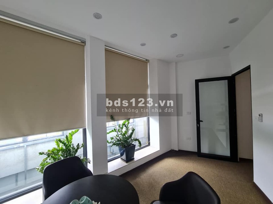 Bán gấp nhà phố Hồng Tiến 45m² x 6T, MT 4,8m vỉa hè đá bóng, kinh doanh đỉnh, giá 14 tỷ