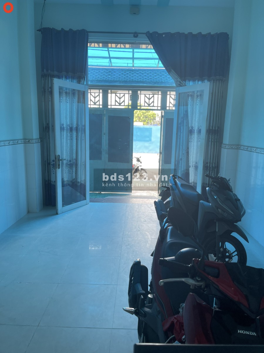Căn hộ dịch vụ đường 14, phường 5 diện tích sử dụng 4x20m 1 trệt, 4 lầu, 9pn giá chỉ 20 triệu