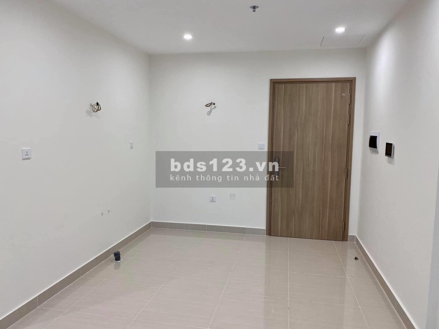 Cho thuê căn hộ Vinhomes Grand Park 3PN nhà trống, tiện làm văn phòng giá chỉ 6tr/tháng
