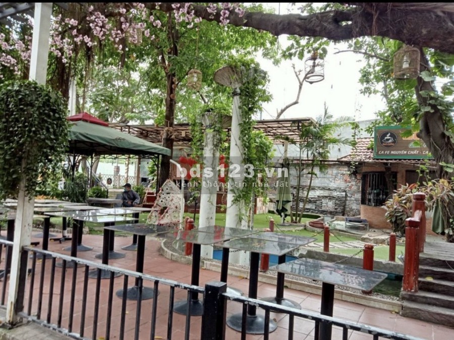 Sang gấp quán Cafe Sân Vườn 1600m2 tại Nguyễn Thị Búp P Hiệp Thành Q12