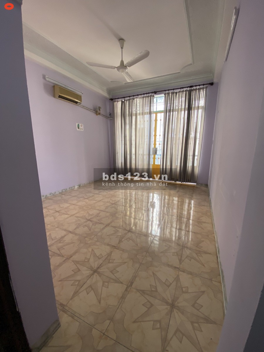 Hẻm xe hơi đường D2 thông với Điện Biên Phủ diện tích 4x20m 2 mặt tiền, 1 trệt, 3 lầ,