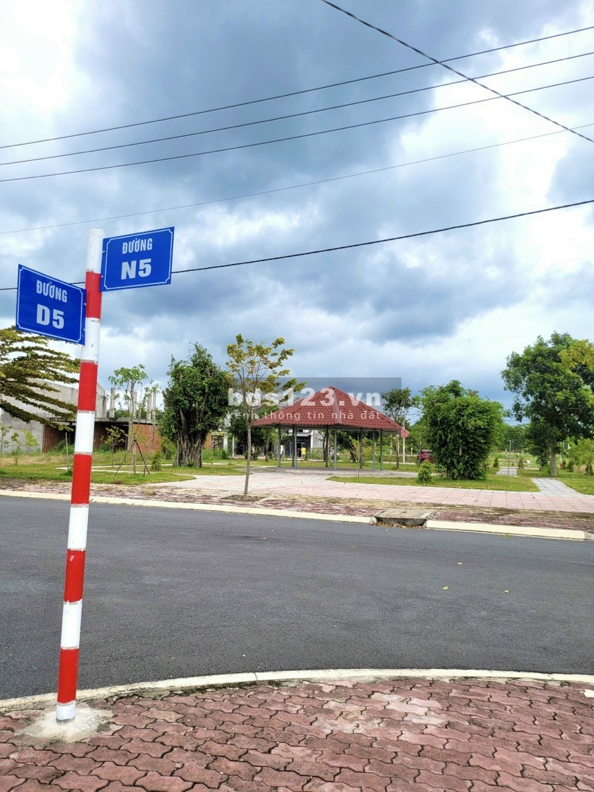 Đất 2 mặt tiền Quốc Lộ 13 và DH516 sổ hồng riêng bàn giao sang tên ngay trong ngày, lhcc