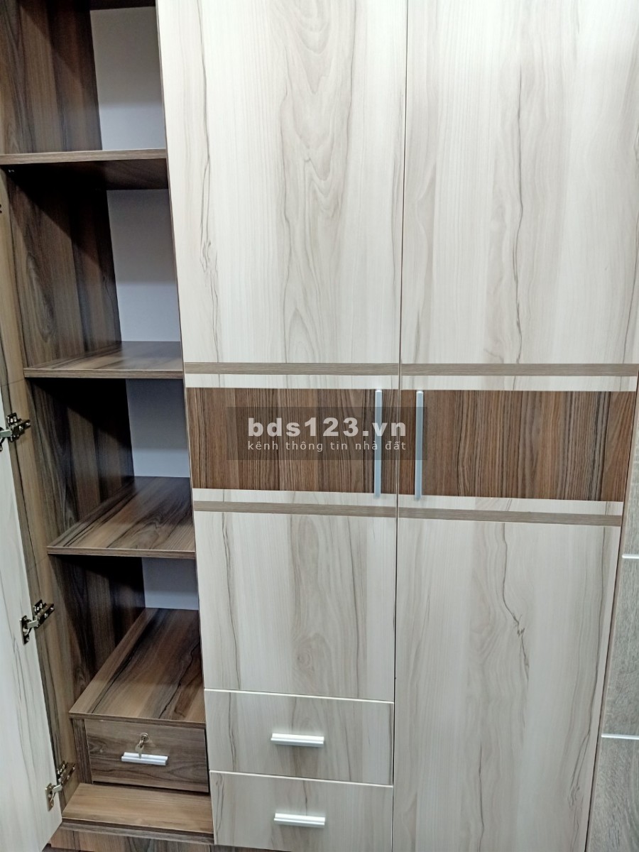 Cho thuê phòng trọ còn mới, môi trường sống yên tĩnh, diện tích 28m2 có sẵn đầy đủ nội thất