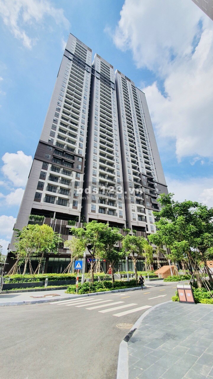 Opal Boulevard 3 suất nội bộ cuối chiết khấu 5%, hỗ trợ vay 70%, lãi suất 0%, 2-3PN. LH: 0938938612